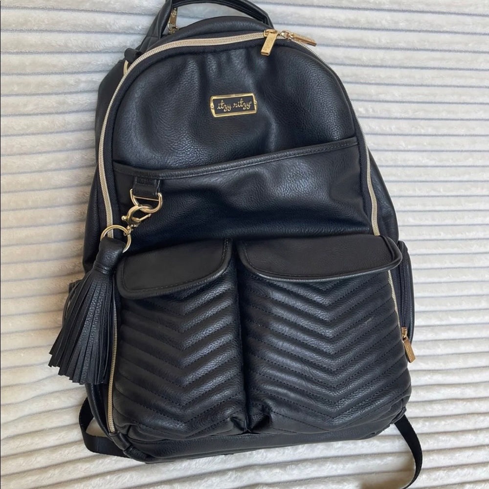 Itzy Ritzy Boss Bag